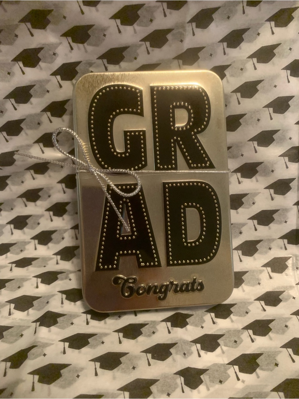 Graduation 'GRAD Congrats' Silver Gift Tin